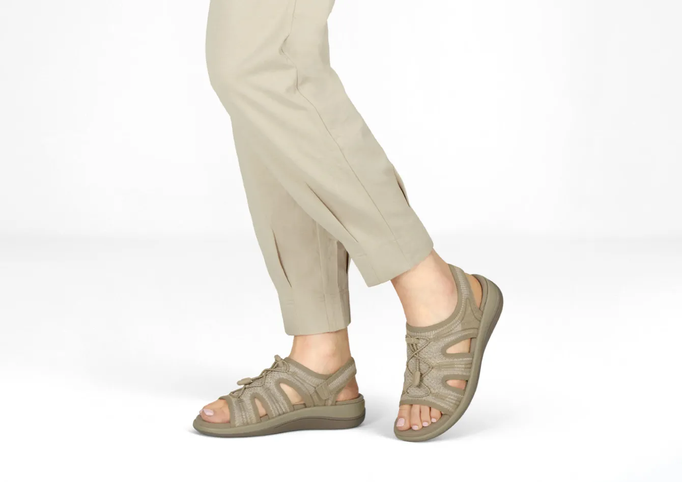 OrthoFeet Sandals<Maui - Blonde