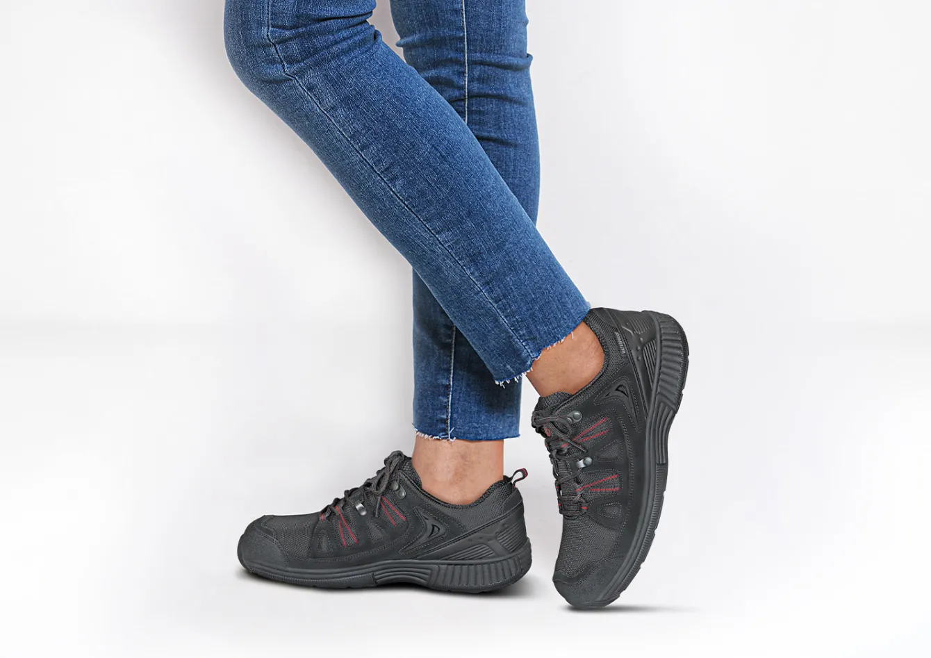 OrthoFeet Sneakers|Athletic Sneakers<Moravia Waterproof - Black