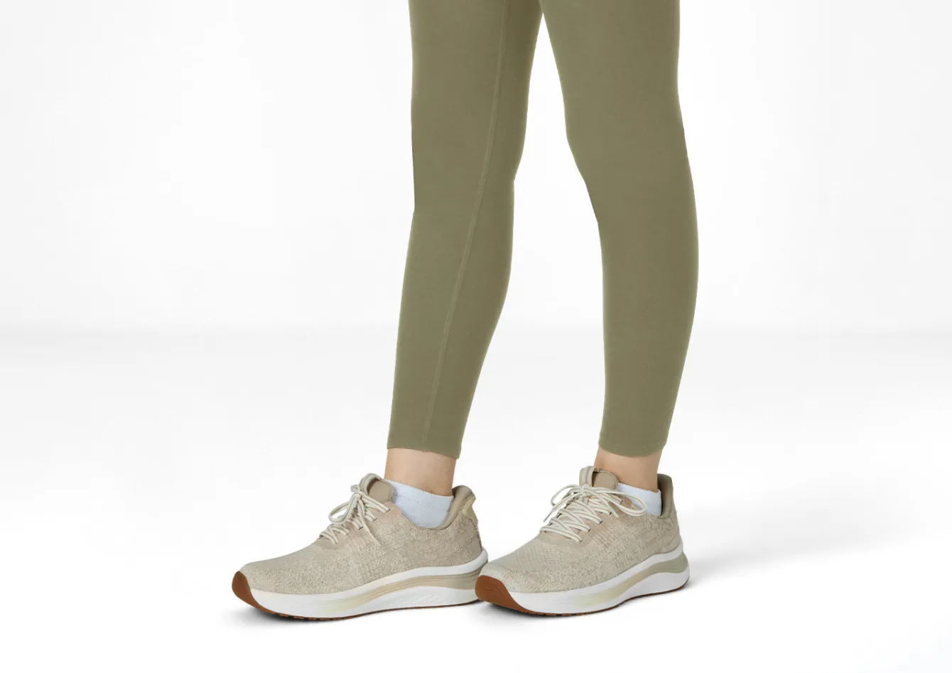 OrthoFeet Sneakers|Athletic Sneakers<Nira Hands-Free - Blonde